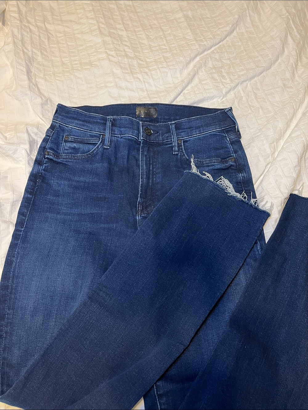 MOTHER THE RASCAL ANKLE SNIPPET JEAN - Picture 4 of 10